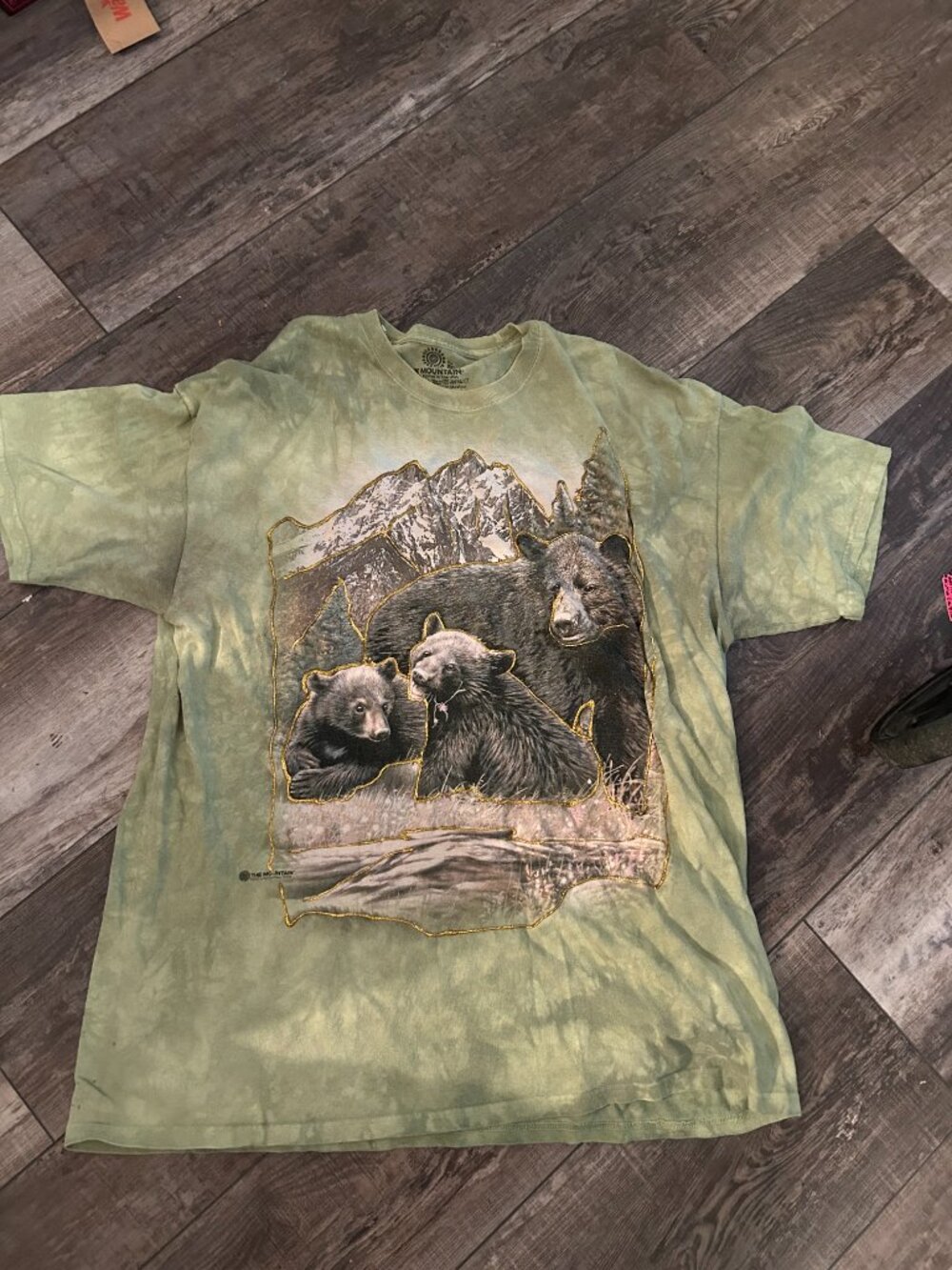 The Mountain XL Sparkled Bear Shirt - Vintage, Pre-Owned